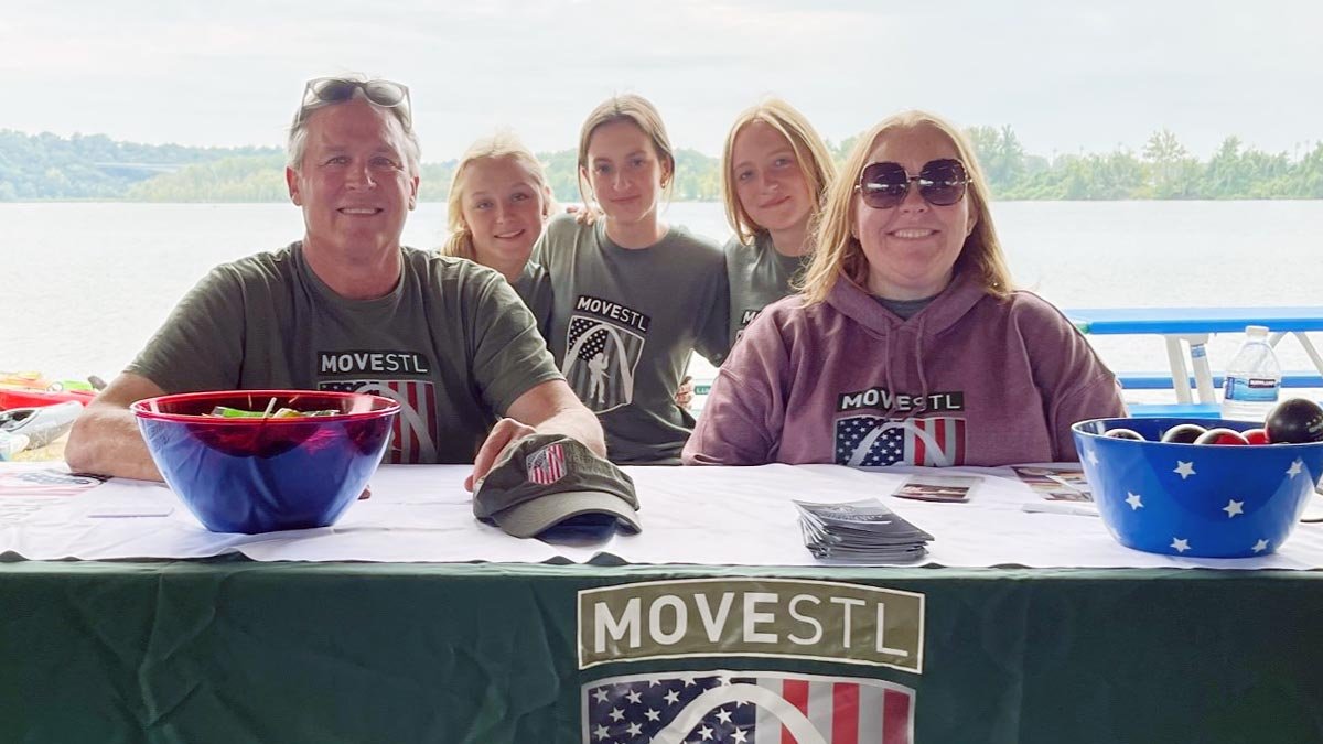 Family at Kayak with a Vet event